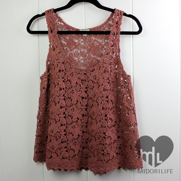 ECOTE Daydreaming Crochet Tank Top - Picture 2 of 5